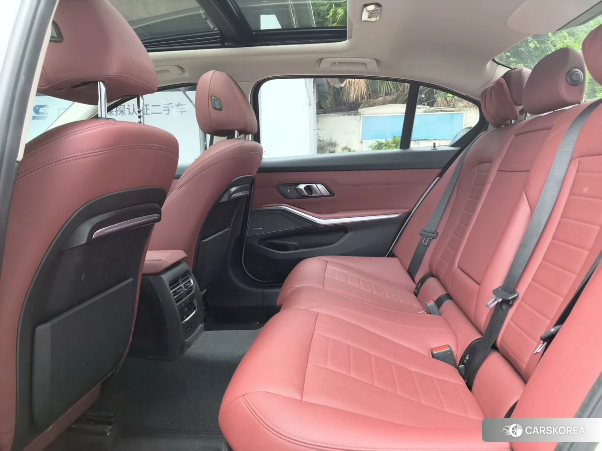 BMW 3 series 2020 Белый из Китая