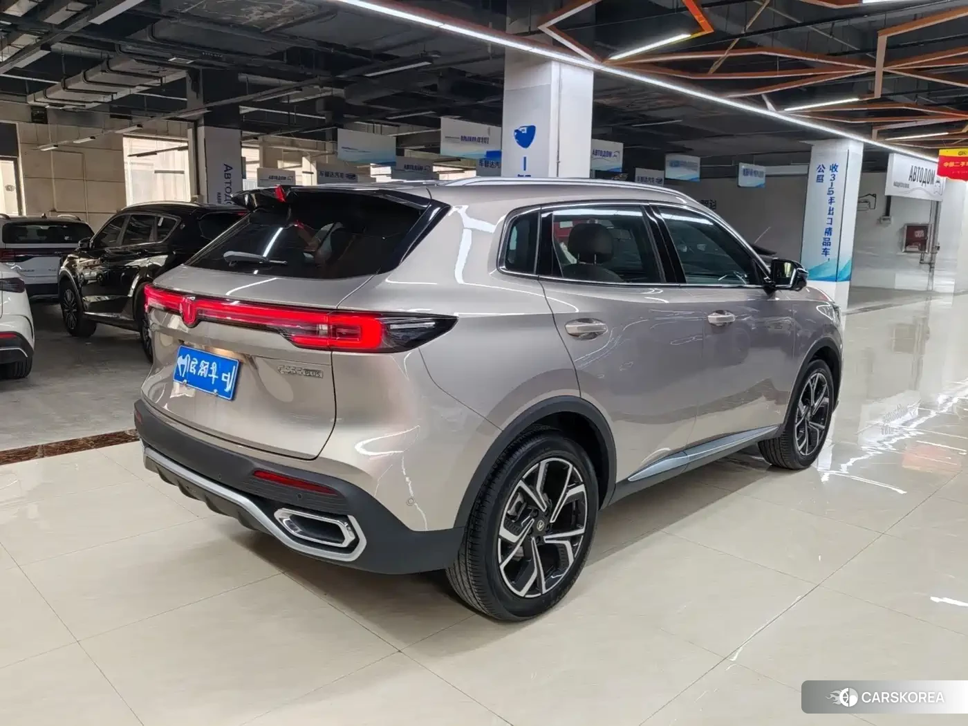 Chang'an CS55PLUS 2025 Champagne/brown из Китая, фото 2