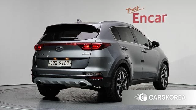 Kia Sportage The Bold 2019 Серебристо-серый из Кореи