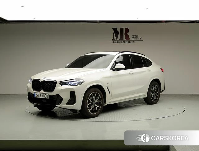 BMW X4 (G02) 2023 Белый из Кореи