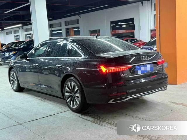 Audi A6L 2023 Черный из Китая