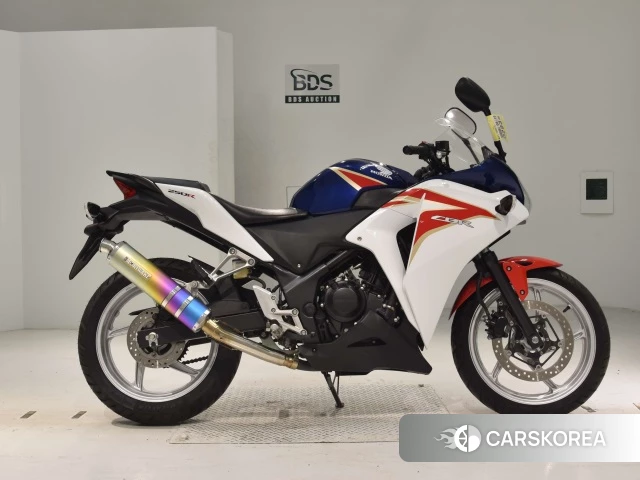 Проданный Honda CBR250R 2011 из Японии