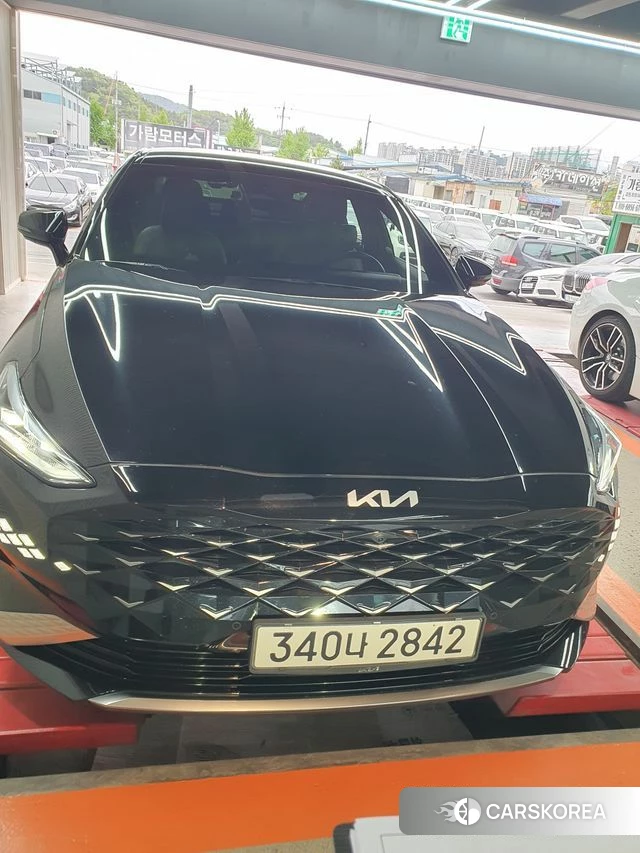 Kia K8 2022 Черный из Кореи