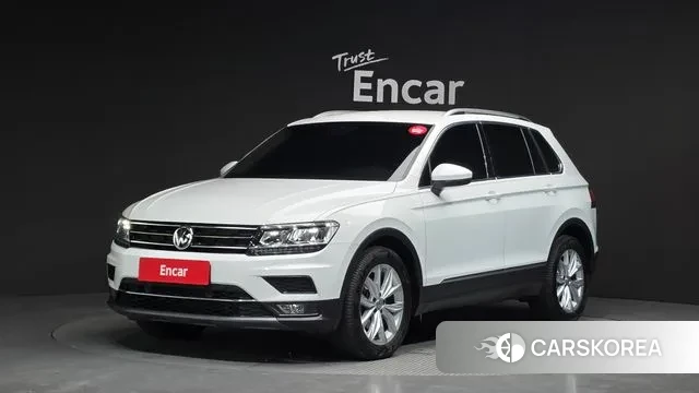 Volkswagen Tiguan second Generation 2020 Белый из Кореи