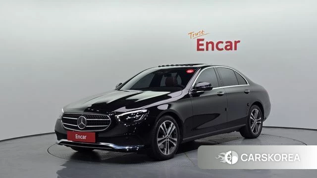 Mercedes-Benz E-Class W213 2023 Черный из Кореи