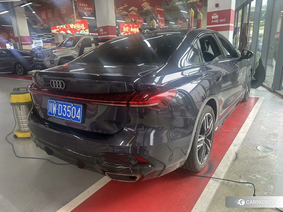 Audi A5L 2025 Фиолетовый из Китая