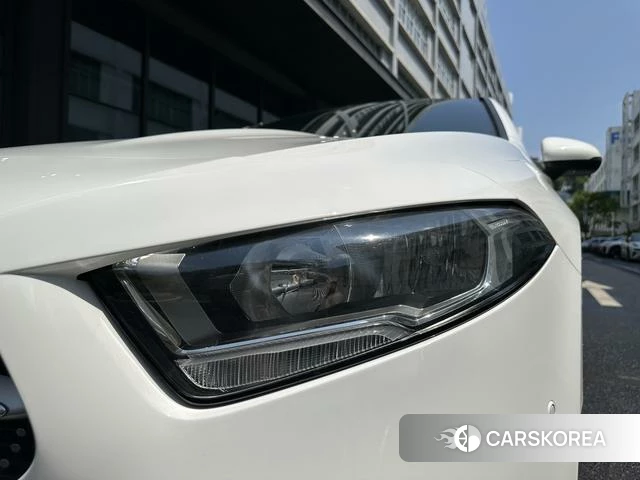 Mercedes-Benz Class A 2019 Белый из Китая