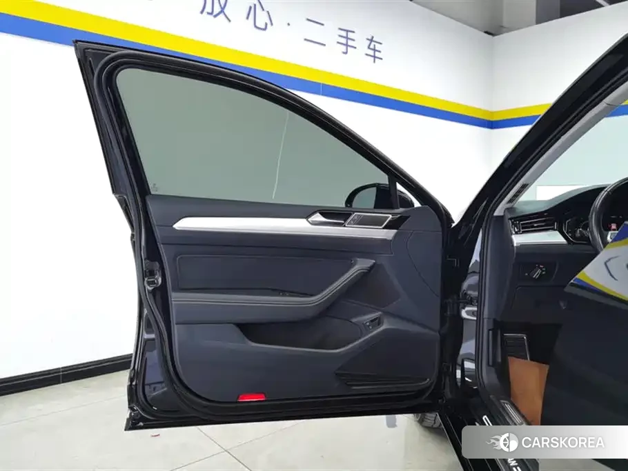 Volkswagen Magotan 2023 Черный из Китая