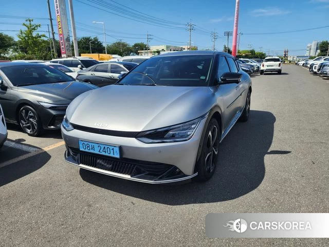 Kia EV6 2022 Серебристо-серый из Кореи