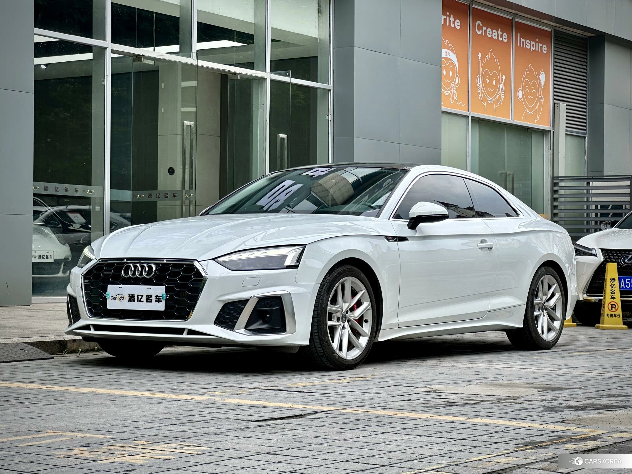 Audi A5 2020 Белый из Китая