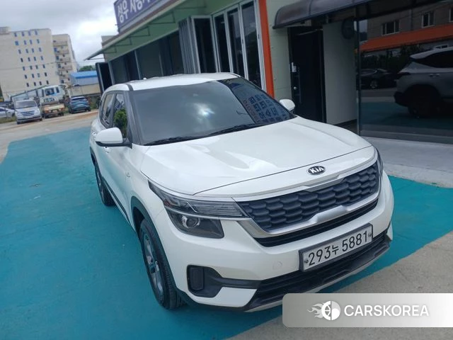 Kia Seltos 2019 Белый из Кореи