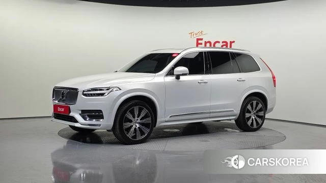 Volvo XC90 second Generation 2022 Белый из Кореи