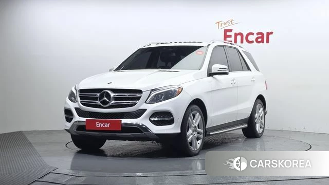 Mercedes-Benz GLE - Class W166 2018 Белый из Кореи