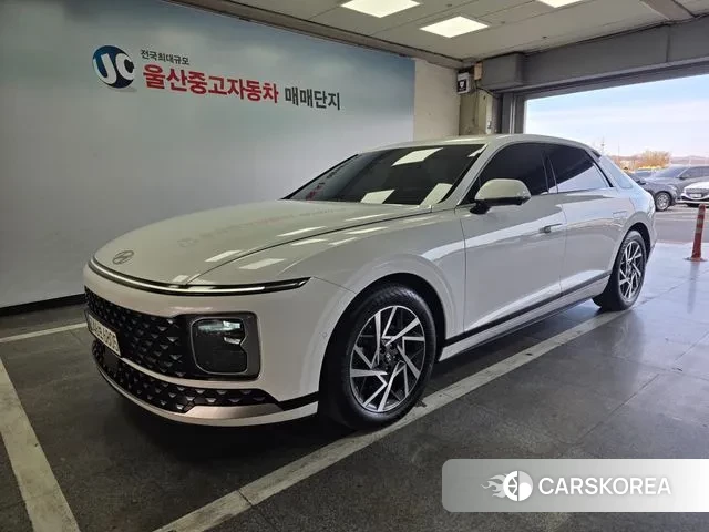 Hyundai Grandeur (GN7) 2023 Белый из Кореи