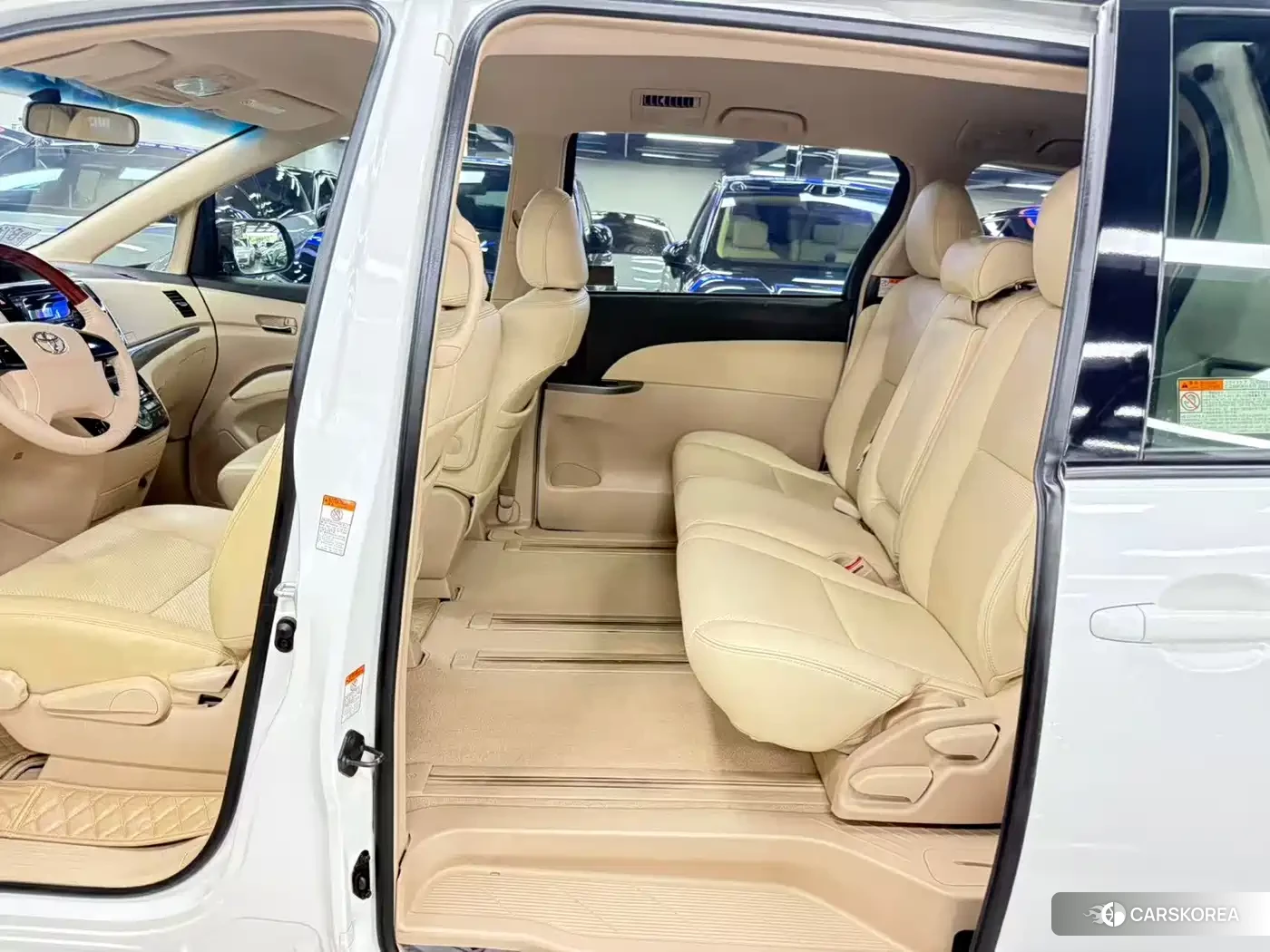 Toyota Previa 2019 Белый из Китая