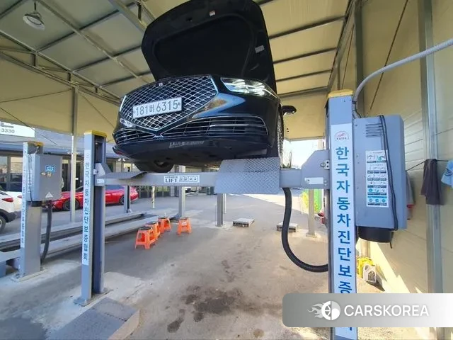 Genesis G90 2020 Черный из Кореи