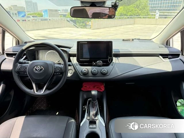Toyota Corolla 2024 Белый из Китая