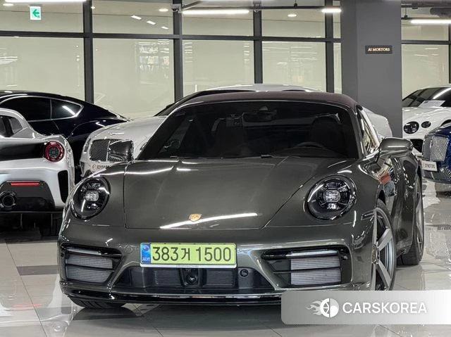 Porsche 911(992) 2021 Цвет тростника из Кореи