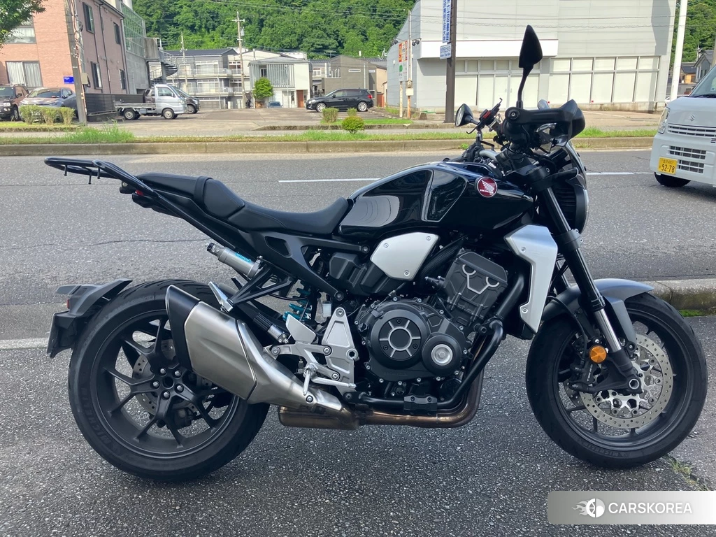 Проданный Honda CB1000R 2020 из Японии