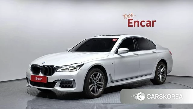 BMW 7 Series (G11) 2018 Белый из Кореи
