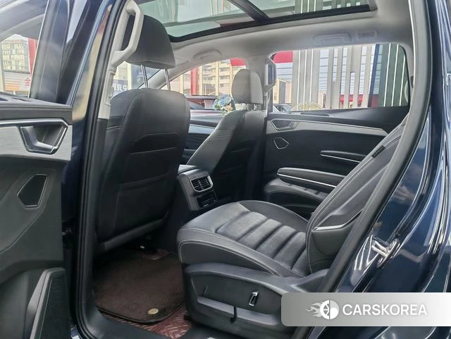 Volkswagen Lanjing 2022 Синий из Китая