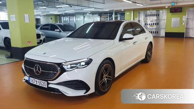 Mercedes-Benz E-Class W214 2025 Белый из Кореи