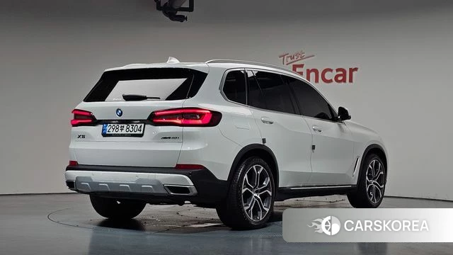 BMW X5 (G05) 2022 Белый из Кореи
