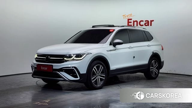 Volkswagen Tiguan Allspace 2022 Белый из Кореи