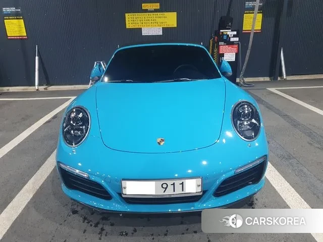 Porsche 911 2018 Небесно-голубой из Кореи