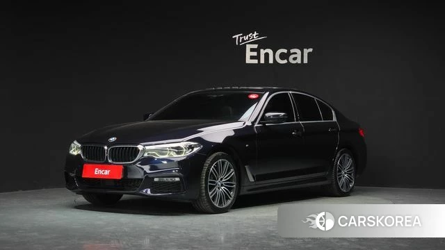 BMW 5 Series (G30) 2018 Черный из Кореи