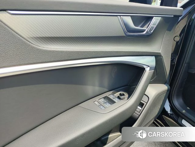 Audi A6L 2024 Черный из Китая