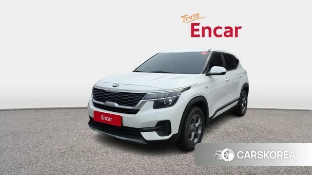 Kia Seltos 2021 Белый из Кореи