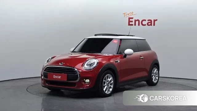 Mini Cooper 2018 Красный из Кореи