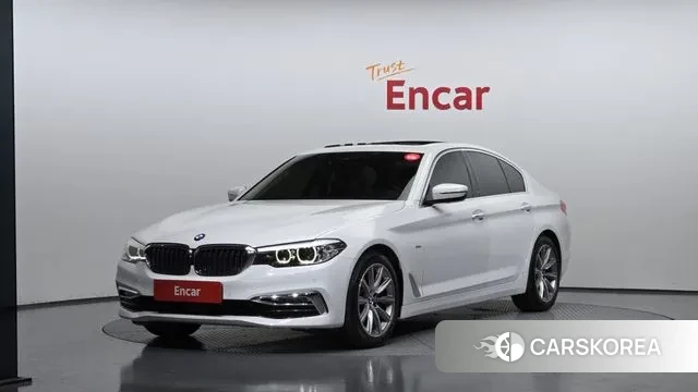 BMW 5 Series (G30) 2018 Белый из Кореи