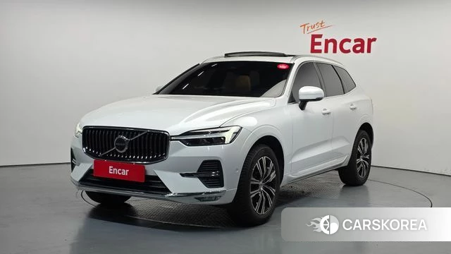 Volvo XC60 second Generation 2022 Белый из Кореи
