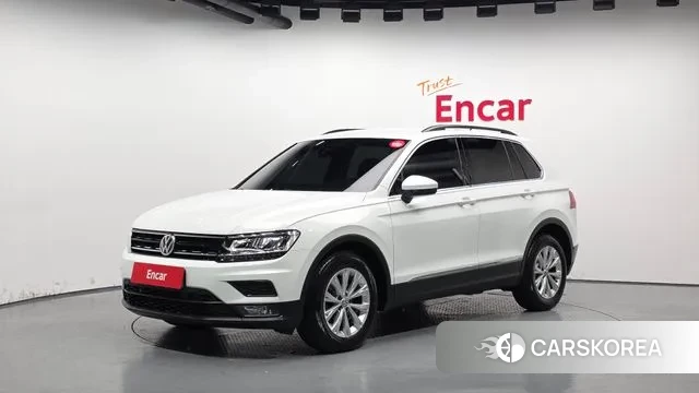 Volkswagen Tiguan second Generation 2018 Белый из Кореи