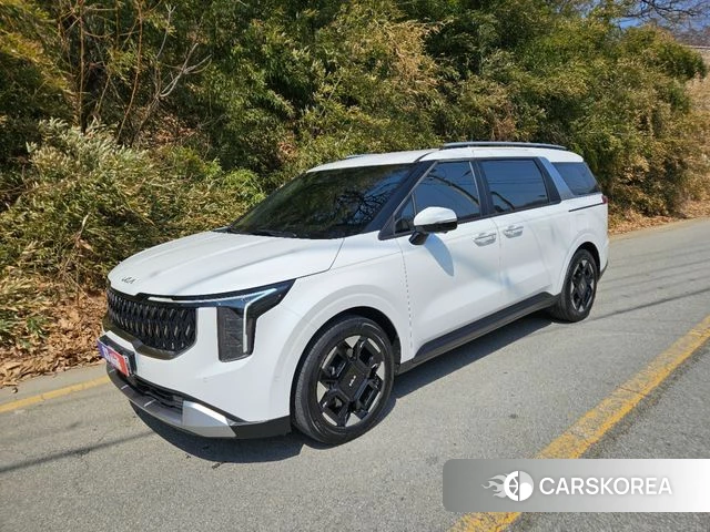 Kia The New Carnival 4th Generation 2024 Белый из Кореи