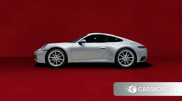 Porsche 911(992) 2021 Серебряный из Кореи