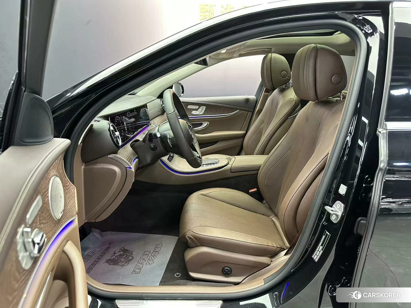 Mercedes-Benz E-class 2022 Черный из Китая