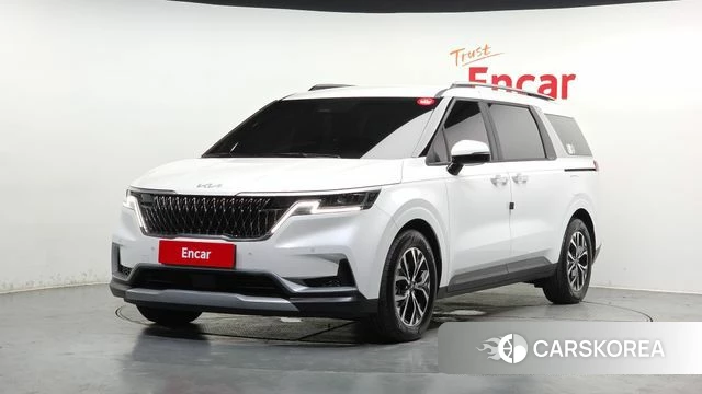 Kia Carnival 4th generation 2023 Белый из Кореи