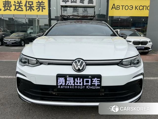 Volkswagen Golf 2024 Белый из Китая