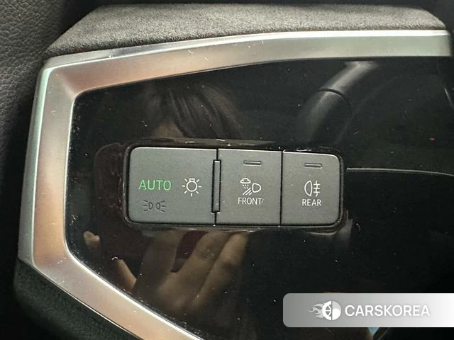 Audi Q3 2022 Белый из Китая