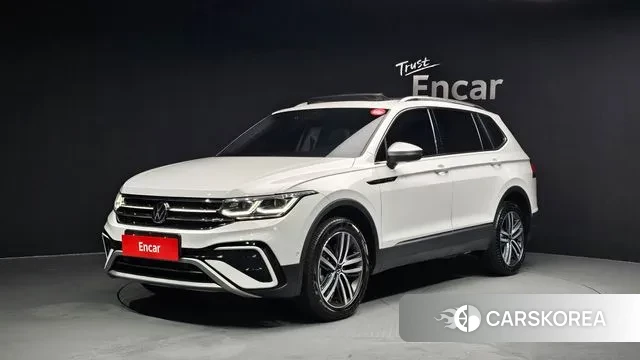 Volkswagen Tiguan Allspace 2024 Белый из Кореи