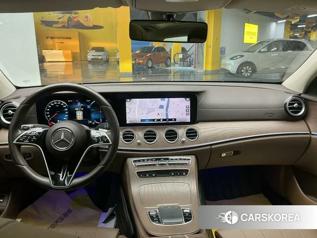 Mercedes-Benz E-class 2022 Черный из Китая