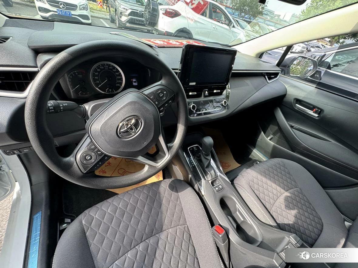Toyota Asian lion 2022 Белый из Китая