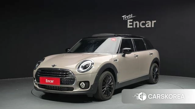 Mini Cooper Clubman 2023 Песочный из Кореи