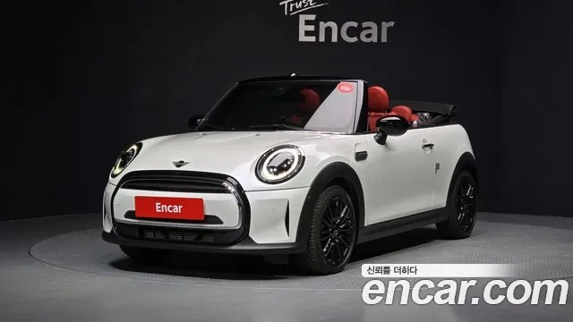 Mini Cooper Convertible 2023 Белый из Кореи