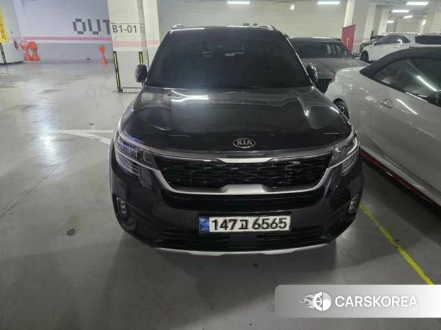 Kia Seltos 2020 Серый из Кореи