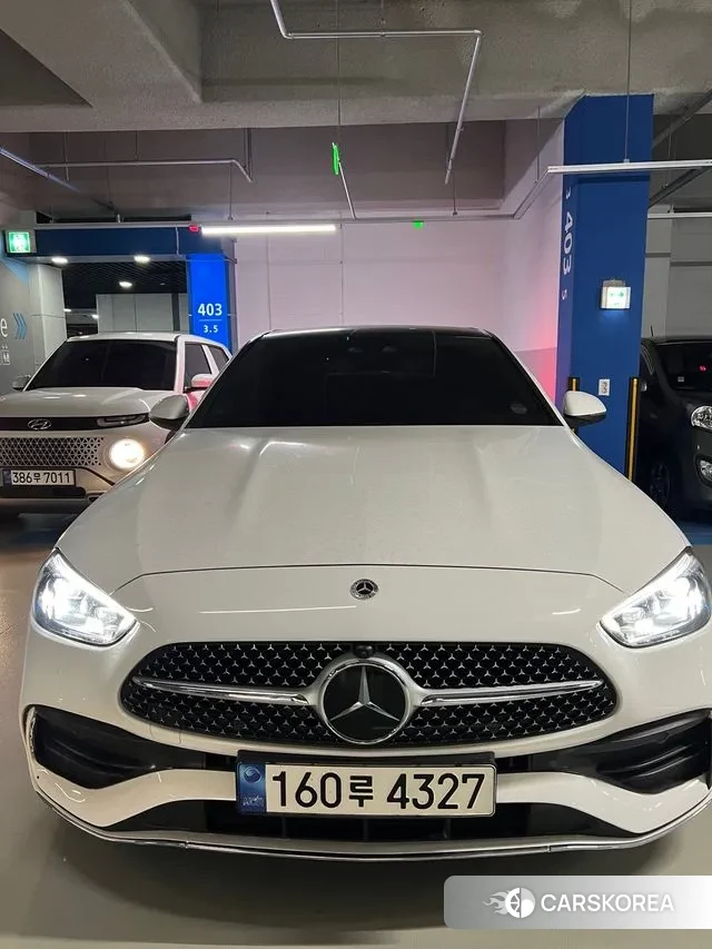 Mercedes-Benz C-Class W206 2023 Белый из Кореи