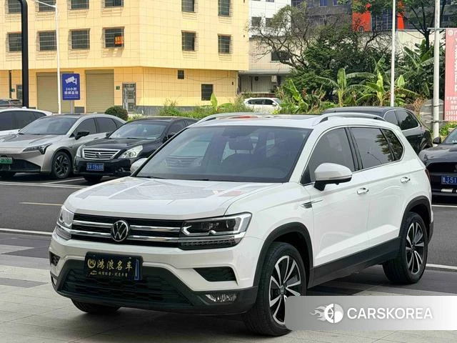 Volkswagen Tuyue 2023 Белый из Китая